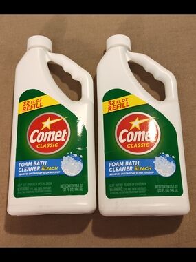 NWT & SEALED! 2 Comet Classic Foam Bath Cleaner with Bleach (32 fl oz Refill)